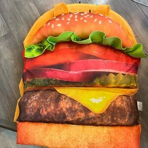 One size fits all cheeseburger costume !
